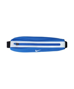 
90% Polyester, 10% Spandex. Breedte: 23cm. Hoogte: 8cm. Vakken: 1 hoofdvak, met rits. Verstelbare tailleband, elastische band. Ontwerp: Contrast, Reflecterend detail, Swoosh. Duurzaam. Bevestiging: Snelspanner.