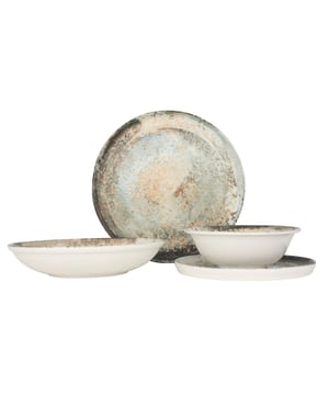 
Voeg een zijdezacht tintje toe aan uw keuken en leven met onze unieke collecties. Rinart porselein streeft ernaar om de traditie van het verleden duurzamer te maken met de moderne ontwerpen van de toekomst. Om dit doel te bereiken komen alleen de beste materialen uit de handen van bekwame ambachtslieden tot leven en raken ze de levens van gewone mensen die verhalen delen rond de tafel.Deze set bevat:- 6 dinerborden 26 cm- 6 desertborden 20 cm- 6 diepborden 23 cm- 6 kommetjes 14 cm (370 cc)Specificaties:- Magnetronbestendig: Dankzij onze duurzame grondstoffen en uitgebreide R&D-inspanningen; kunnen onze producten veilig in de magnetron worden gebruikt.- Vaatwasmachinebestendig: Alle producten van Rinart zijn vaatwasmachinebestendig. Je hoeft je nooit zorgen te maken over het in de vaatwasser zetten van de vaat.- Thermische schokbestendig: onze producten zijn duurzaam tegen plotselinge temperatuurschommelingen en onder extreme temperatuuromstandigheden in de keuken met een hard glazuuroppervlak en hoogwaardige grondstoffen.- Glazuurbeschermend: Krassen zijn een veelvoorkomend probleem als het om porseleinen serviesgoed gaat. Rinart biedt een hoge duurzaamheid tegen krassen.- Edge Chip Garantie: Het volledige Rinart-productassortiment is uitgerust met een hoge chipweerstand. Dit beschermt ze tegen schokken.Materiaal: PorseleinKleur: Multicolour