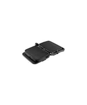 <h2>Zwilling Enfinigy Contactgrill Zwart</h2>
<ul>
<li>Gratis teppanyaki platen twv 39,95</li>
<li>Te openen in een hoek van 180graden</li>
<li>6 automatische programma's: steak | hamburger | vis | worst | panini | gevogelte</li>
<li>Boost en ontdooifunctie</li>
<li>Gelijkmatige warmteverdeling</li>
<li>Altijd een ideale kerntemperatuur dankzij de vleessensor</li>
<li>De grillplaten zijn vaatwasmachinebestendig</li>
<li>Praktische handgreep voor makkelijk verplaatsen</li>
<li>Veilig gebruik</li>
<li>1850W</li>
<li>PFAS-vrije keramische grillplaten</li>
</ul>
<p><strong>Uitgebreide omschrijving</strong></p>
<p class="" data-start="0" data-end="448">Met de Zwilling Enfinigy Contactgrill in het zwart wordt grillen een feest! Of je nu zin hebt in een sappige hamburger, een knapperige panini of een stukje mals kipfilet: met deze grill zit je altijd goed. Hij heeft zes automatische programma’s voor steak, hamburger, vis, worst, panini en gevogelte. Dankzij de slimme sensor weet de grill precies wanneer jouw gerecht de perfecte kerntemperatuur heeft bereikt. Zo wordt elk grillmoment een succes.</p>
<p class="" data-start="450" data-end="846">Je kunt de grill helemaal openklappen tot 180 graden. Handig als je voor meerdere mensen tegelijk wilt grillen. De warmte wordt gelijkmatig verdeeld over de keramische platen, die helemaal vrij zijn van PFAS. Er is ook een handige boostfunctie voor extra hitte én een ontdooistand voor bevroren producten. Of je nu gehaast of goed voorbereid kookt, deze contactgrill past zich aan jouw tempo aan.</p>
<p class="" data-start="848" data-end="1209">Na het grillen hoef je niet te schrobben, want de grillplaten mogen gewoon in de vaatwasser. De stevige handgreep zorgt ervoor dat je de grill makkelijk kunt verplaatsen. Veiligheid staat voorop bij Zwilling, dus je kunt hem zorgeloos gebruiken. Met de Enfinigy Contactgrill haal je een slimme en stijlvolle keukenhulp in huis waar je elke dag plezier van hebt!</p>
