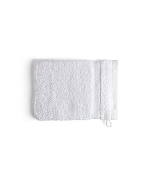 
Deze washandjes worden geleverd in een 6-pack. Ze zijn gemaakt van 100% katoen en daardoor van duurzame kwaliteit. Dankzij het goede absorberende vermogen voelen de washandjes zacht aan. Ze hebben een afmeting van 16x21 cm en een dikte van 500 gr/m2, wat erg fijn is tijdens het opfrissen. De kwaliteit van de washandjes is van hotel kwaliteit. De washandjes hebben een handige ophang lus, zodat ze weer netjes op gehangen kunnen worden. De washandjes kunnen worden gewassen op een temperatuur van 60 graden. De washandjes kunnen niet gestoomd of gebleekt worden met chloor, maar wel gestreken.VoordelenVoelen erg zacht aanEen lus om aan op te hangenVan hotel kwaliteitUiterst sterk en blijven mooi in de wasSpecificatiesKleur: WitMateriaal: 100% katoenAfmeting: 16x21 cmDikte: 500 gr/m2Wasvoorschrift: 60 gradenLet opDe washandjes kunnen niet gestoomd of gebleekt worden in chloor. - Afmeting: 16 x 21 cm - Kleur: Wit - Materiaal: Katoen