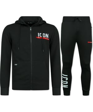 
Trainingspak ICON - Joggingpak Heren - Huispak Heren Volwassenen -  3790 - Zwart - <p><strong>Specificaties:<br /></strong>- Trainingspak ICON<br />- Kleur: Zwart<br />- Seizoen: Voorjaar / Najaar<br />- Mouwen: Lange Mouw<br />- Patroon: Blanco<br />- Zakken Vest: 2 Steekzakken<br />- Zakken broek: 2 Steekzakken<br />- Materiaal: 20% Katoen , 80% Polyester<br />- Weefsel: Dik geweven<br />- Pasvorm: Slim Fit, <br />- Pasvorm broek: Slim Fit<br />- Wasvoorschrift: Machinewas 30 graden, Binnenste buiten wassen <br />- Beschikbare maten: S - M - L - XL - XXL</p>