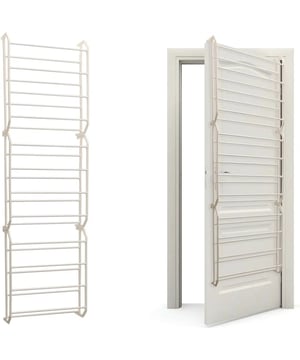 
Dit schoenenrek is niet zomaar een opbergmeubel; het is een slim ontworpen oplossing die ruimte bespaart en jouw schoenen in stijl organiseert. Met een afmeting van 52 x 180 x 17 cm past het perfect aan de deur, waardoor het gebruik maakt van die vaak vergeten verticale ruimte. Het witte design voegt een vleugje frisheid toe aan jouw interieur, terwijl het subtiele en strakke uiterlijk zorgt voor een tijdloze uitstraling. Het past naadloos bij verschillende interieurstijlen en geeft elke ruimte een opgeruimde en georganiseerde look. Met de mogelijkheid om meerdere paren schoenen op te bergen, is dit schoenenrek de ultieme schoenenorganizer. Nooit meer zoeken naar dat ene paar dat ergens onderaan de stapel ligt. Al jouw favoriete schoenen zijn binnen handbereik, klaar om de deur uit te gaan. Het opbergsysteem is niet alleen praktisch, maar ook duurzaam. Gemaakt van hoogwaardige materialen staat het garant voor een lange levensduur en bestandheid tegen dagelijks gebruik. Het is een investering in georganiseerd wonen die zichzelf keer op keer bewijst. Wat dit schoenenrek echt bijzonder maakt, is het ruimtebesparende aspect. Het maakt gebruik van de verticale ruimte aan de achterkant van de deur, waardoor je niet alleen jouw schoenen georganiseerd houdt, maar ook de vloerruimte vrijmaakt voor andere essentiële items.  Ruimtebesparend Design: Ons Schoenenrek voor aan de Deur benut de vaak vergeten verticale ruimte, waardoor het een uitstekende oplossing is voor ruimtegebrek in appartementen, gangen of krappe kamers. Het zorgt voor een georganiseerde opslag zonder extra vloerruimte in beslag te nemen.  Stijlvol en Tijdloos Wit Design: Het witte design van het schoenenrek voegt niet alleen een vleugje frisheid toe aan de ruimte, maar is ook tijdloos en past bij diverse interieurstijlen. Het geeft een opgeruimde en georganiseerde uitstraling aan elke entree of slaapkamer.  Grote Capaciteit voor Meerdere Paren Schoenen: Met afmetingen van 52 x 180 x 17 cm biedt dit schoenenrek voldoende ruimte voor meerdere paren schoenen. Hierdoor kun je al jouw favoriete schoenen netjes op één plek organiseren, wat tijd bespaart en frustratie voorkomt.  Duurzaam en Bestand tegen Dagelijks Gebruik: Gemaakt van hoogwaardige materialen staat dit schoenenrek garant voor duurzaamheid en bestendigheid tegen dagelijks gebruik. Het is ontworpen om lang mee te gaan en je te voorzien van een betrouwbare en stijlvolle opbergoplossing.  Eenvoudige Installatie aan de Deur: Met zijn eenvoudige installatie aan de deur kun je direct profiteren van georganiseerde opslag. Geen gedoe met ingewikkelde montage; hang het schoenenrek gewoon aan de deur en geniet van een opgeruimde ruimte. Het is een praktische en directe oplossing voor jouw opbergbehoeften. Dus, of je nu een compact appartement hebt, een druk gezinsleven leidt of gewoon van een opgeruimde entree houdt, ons Schoenenrek voor aan de Deur - 52 x 180 x 17 cm - Schoenen Organizer is de perfecte toevoeging aan jouw huis. Geef jouw schoenen een eigen plek en maak een statement van orde en stijl in elke ruimte. Materiaal: Kunststof