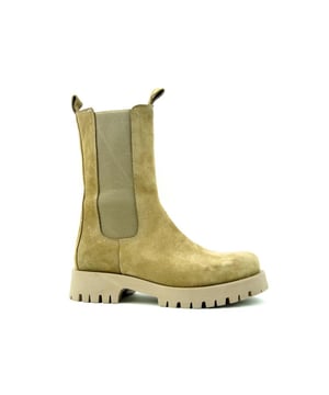 Dit item koop je nu extra voordelig in onze Damesschoenen Sale outlet waar het altijd Babouche sale is. Jouw Babouche artikelen het hele jaar in de uitverkoop!
De 3086 beige van Babouche is een echte blikvanger. De 3086 beige is uitgevoerd in de kleur BEIGE. Bekijk ook onze overige collectie van Babouche onze webshop!