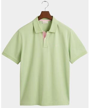 
Gant Polo korte mouw Groen Contrast Pique SS Rugger 2062026/342 met artikelcode2062026/342 .  van het materiaal 96% Katoen / 4% Elastaan. Extra specificaties: , , , , kleur Groen.