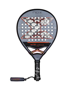 
NOX AT10 Genius 18K Padelracket competitie Grijs 1