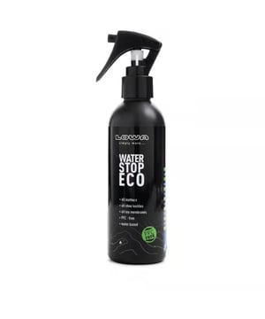
Lowa Leather Waterstop



Milieuvriendelijk impregneermiddel. Geschikt voor alle soorten leer zoals ruw en glad leer, veloursleer en kunstleer en alle textielcombinaties. Leather waterstop zorgt ervoor dat het materiaal waterdicht. soepel en vuil afwerend blijft met behoud van de ademende functie.