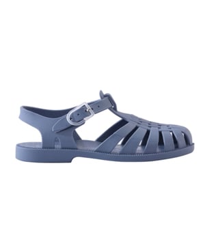 
Atlantis guppy waterschoenen blauw

 De Atlantis Guppy Waterschoenen zijn niet alleen praktisch en functioneel, maar ook een modebewuste keuze voor iedere waterliefhebber. Met hun doordachte ontwerp en hoogwaardige materialen bieden ze de beste bescherming en comfort voor al je wateravonturen. Of je nu een fervent snorkelaar bent of gewoon graag tijd doorbrengt aan het water, de Atlantis Guppy Waterschoenen zijn een onmisbaar onderdeel van je uitrusting.

 Pluspunten:

 + Uitstekende Grip

 + Ademend en Snel Droog

 + Bescherming

 + Comfortabel en Flexibel