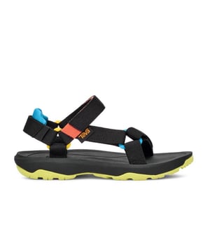 
Teva Hurricane Sandalen: De Perfecte Keuze voor Kinderen

 Als sportexpert bij Herqua Sport ben ik enthousiast over de Teva Hurricane XLT 2 Sandalen! Deze veelzijdige sandalen zijn ontworpen voor avontuurlijke jongens en meisjes die houden van buitenactiviteiten. Gemaakt van hoogwaardig nylon bieden deze sandalen niet alleen comfort, maar ook duurzaamheid. De zwarte dessin geeft ze een trendy uitstraling die perfect aansluit bij elke outfit. Met een uitstekende grip en ondersteuning zijn deze sandalen perfect voor alles, van een dagje strand tot een hike in de natuur.

 Waarom Kiezen voor Teva Hurricane Sandalen?

 Een veelgestelde vraag over sandalen is: "Bieden ze voldoende ondersteuning voor kinderen?" Zeker! De Teva Hurricane XLT 2 Sandalen zijn speciaal ontworpen met aandacht voor de groeiende voeten van kinderen. Dankzij de verstelbare banden krijg je altijd de perfecte pasvorm, zodat ze veilig en comfortabel kunnen spelen. Geen