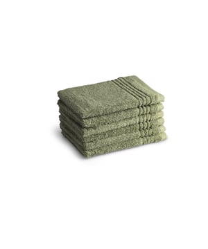 
Met deze washandjes uit de Supreme Collectie is het onbeperkt genieten!!De washandjes zijn geweven van 100% hoogwaardige 650 gram/m2 Egyptische katoen. Het katoen is van stevige zachte kwaliteit, hierdoor gaan deze lang mee en kunnen deze gewoon op 60 graden gewassen worden. De washandjes hebben een groot absorptievermogen, waardoor makkelijk en snel afgedroogd wordt.Supreme CollectieDe Supreme Collectie is verkrijgbaar in vier maten 7 kleuren. De verschillende maten zijn: washand 16x21cm, gastendoek 30x50cm, handdoek 50x100cm en badlaken 70x140cm in de kleuren: wit, antraciet, licht grijs, sand, mozaiek, zwart, ijsblauw, terracotta en oudgroen.MaterialenDe doeken zijn gemaakt van 100% hoogwaardige 650 gram/m2 kwaliteit Egyptisch katoen. Waardoor ze lang mee gaan en netjes blijven. Daarnaast zijn ze voorzien van een handige ophanglus.WasvoorschriftenDe washandjes kunnen gewassen worden tot 60 °C . Drogen in de droger mogelijk mits op een lage temperatuur.Inhoud verpakking6 stuks washand 16x21cmProduct specificaties:100% Egyptisch katoenWassen tot 60 gradenGram per vierkante meter: 650 g/m2Set van 6 washandFormaat 16x21 cmDrogen op een lage temperatuurBSCI - gecertificeerdOekotex - gecertificeerdCode of conduct - Afmeting: 16 x 21 cm - Kleur: Oud Groen - Materiaal: Katoen