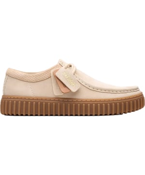 
Artikel Torhill Lo 261809067  in de kleur ecru suede shop je gemakkelijk en snel op onze webshop. Bekijk de gehele collectie van Clarks online