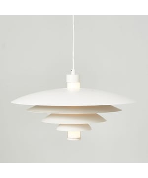 
Productkenmerken: Materialen: MetaalMateriaalafwerking: VerfKleur: WitType vereiste lamp: LEDVermogen vereiste lamp: 10WAantal vereiste lampen: 1Stijl: ScandinavischeProductafmetingen: Breedte 50 cm x Hoogte 160 cm x Diepte 50 cm - Gewicht 3,8 kgVerpakkingsafmetingen: Lengte 52,5 cm x Hoogte 30 cm x Diepte 52,5 cm - Bruto gewicht: 4,5 kg Merk: Signature Kleur: White