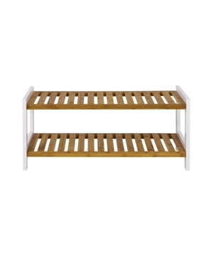 
Productkenmerken: Schoenenrek. Frame van wit gelakt MDF. 2 planken van massief bamboe. Maximale draaglast: 10 kg. Zelf te monteren. Productafmetingen: Lengte 70 cm x breedte 26 cm x hoogte 34 cm - Nettogewicht: 2,34 kg. Verpakkingsafmetingen: Pakket nr.1: Lengte 29 cm x breedte 71 cm x hoogte 7 cm - Bruto gewicht: 2,6 kg.  Merk: CaliCosy Kleur: White