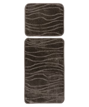 
- 40x50 CM & 50x80 CM Bari Badmat & Toiletmat – 2-Delige Badkamerset – Wasbaar & Antislip Maak je badkamer compleet met de Bari badmat en toiletmat set in warme kleuren. Deze 2-delige badkamerset biedt comfort en stijl in één. De matten zijn heerlijk zacht voor je voeten, gemaakt van onderhoudsvriendelijk materiaal en machinewasbaar. Dankzij de antislip onderzijde blijven ze veilig en stevig op hun plek liggen, ook op gladde vloeren. Voordelen van de Bari Badmat / Toiletmat Set: Complete 2-delige set: badmat 50x80cm en toiletmat 40x50cm Gemaakt van zacht en comfortabel materiaal Wasbaar in de wasmachine – eenvoudig schoon te Merk: Muratap Materiaal: Polyester Kleur: Taupe Afmetingen: 40x50 CM & 50x80 CM
