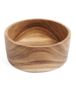
Introducing our exquisite Suar Salad Bowl, the perfect centerpiece for your dining table that combines natural beauty with functionality. Crafted from premium Suar wood, renowned for its stunning grain patterns and durability, this salad bowl effortlessly adds a touch of elegance to any setting. Each Suar Salad Bowl is meticulously handcrafted by skilled artisans, ensuring a unique and one-of-a-kind piece. The rich, warm tones of the wood create a visually striking appearance, making it a conversation starter during gatherings and dinner parties.Available in two sizes. KleurNaturel Hoogte (cm)9Breedte (cm)20Lengte (cm)20MaterialenSuarhout Materiaal: