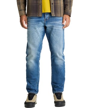 
De chasin' Helyx Energy mid blue denim combineert een tijdloze blauwe kleur met een moderne straight vorm die net iets smaller loopt bij de enkel, waardoor je een verzorgde maar ontspannen uitstraling krijgt. De normale taillehoogte en gewone pasvorm geven bewegingsvrijheid zonder te verliezen aan stijl, terwijl de soepele mix van katoen, polyester en elastan zorgt voor subtiele stretch die meebeweegt met je dag. Kleine details maken het verschil: authentieke wassing, extra stiknaden en het herkenbare logo langs de zijnaad geven karakter zonder opzichtigheid, en de achterzakken met stiksels zorgen voor een stoere finishing touch. De knoopsgulp en nette afwerking bij de insteekzakken benadrukken de kwaliteit, en het geheel draagt prettig door de gebalanceerde lengte en ontwerp.