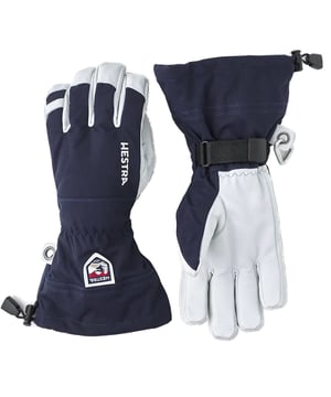 
Hestra Army Leather Ski Handschoenen Navy

 De Army Leather Heli Ski van Hestra werd oorspronkelijk gemaakt voor skigidsen in het westen van Canada die een betrouwbare en warme skihandschoen nodig hadden voor lange dagen in de sneeuw en kou. Gemaakt van duurzaam geitenleer dat uitzonderlijke grip en gevoel biedt, en een waterdichte, 3-laags polyamide stoffen achterhand. Deze 5-vingers skihandschoen heeft een reeks slimme functies die van pas komen als je niet zo vaak naar binnen kunt om op te warmen. De voering kan bijvoorbeeld gemakkelijk worden vervangen als hij vochtig wordt of om zich aan te passen aan verschillende activiteitenniveaus en temperaturen.

 Hestra Army Leather Heren Blauwe Vinger Handschoenen

 En de lange kraag heeft een snowlock die, samen met een klittenband op de pols, ervoor zorgt dat de warmte in de handschoen blijft. Een polsband vermindert de kans dat u de handschoen laat vallen als u hem uittrekt om de telefoon op te