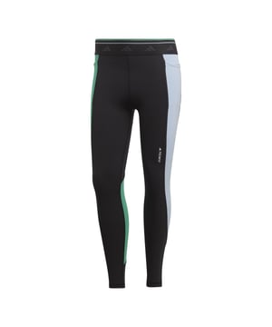 Het is Adidas sale op V&D. Dit item nu met hoge korting in de Adidas outlet!
De Adidas TF CB 7/8 tight is een trainingslegging voor dames die is ontworpen voor sport en training. De legging heeft een 7/8 lengte, wat betekent dat hij net boven de enkel stopt, en heeft een nauwsluitende pasvorm die zorgt voor ondersteuning en bewegingsvrijheid tijdens het sporten.
 
 De legging is gemaakt van ademende en vochtregulerende stoffen om je droog en comfortabel te houden tijdens het sporten. Het heeft ook een hoge tailleband die zorgt voor een flatterende pasvorm en extra ondersteuning.
 
 Het ontwerp van de legging kan verschillen afhankelijk van de collectie en het seizoen, maar het kan het Adidas-logo en andere kenmerkende details bevatten. Over het algemeen biedt Adidas sportkleding van hoge kwaliteit en zijn hun kledingstukken ontworpen om comfort en prestaties te bieden.