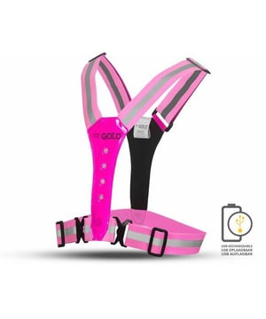 
Trek dit one size vest makkelijk aan met behulp van twee clips aan de voorzijde. De elastische verstelbare banden garanderen draagcomfort en de vier witte LEDs aan de voor- en de vier rode LEDs aan de achterzijde zorgen voor meer zichtbaarheid. Deze LED lichten zijn USB oplaadbaar en hebben 2 modi.

 

 Waarom duurzaam?

 In plaats van batterijen wordt er gebruik gemaakt van een herlaadbare accu.