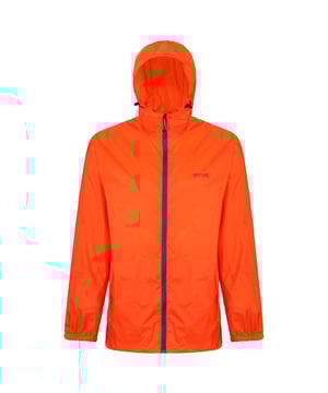 
100% polyamide. Stof: Isoliet. Voering: Gaas. Ontwerp: Eenvoudig. Ademend, Samendrukbaar, Capuchon, Lichtgewicht, Shockcord Zoom, Getapete Naden, Waterafstotend. Halslijn: Hoog-Neck. Mouwtype: Met lange mouwen. Lengte: R. Pasvorm: Normaal, R. Zakken: 2 Zij-ingangszakken. Bevestiging: Volledige ritssluiting. 5000g/m²/24hrs. XS: 36 in. S: 38 in. M: 40 in. L: 42 in. XL: 44 in. XXL: 48 in. 3XL: 51 in. 4XL: 54 in. 5XL: 57 in.