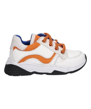 
De 323305 wijdte 5 500 van Track Style is een echte blikvanger. De 323305 wijdte 5 500 is uitgevoerd in de kleur White. Bekijk ook onze overige collectie van Track Style op onze webshop!