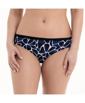 
Anita Blue Depths Bikini Slip 8328

 | Materiaal info: 80% polyamide 20% elastaan | Wasinstructie: Handwas niet geschikt voor de droger