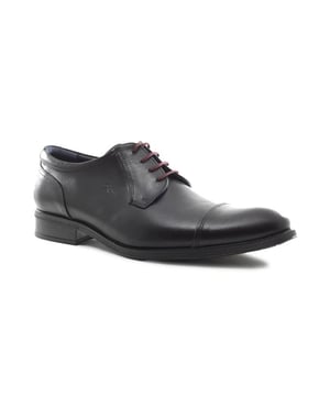 
Op zoek naar een schoen in de categorie Veterschoenen? De Memory Negro van Fluchos is een aanwinst voor elke schoenenkast. De schoenen van Fluchos zijn gemaakt van Leer en hebben een voering van Leer combi. De Memory Negro is uitgevoerd in de kleur zwart.
