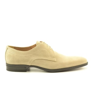 De 3822002 0 van Giorgio is een echte blikvanger. De 3822002 0 is uitgevoerd in de kleur LICHT BEIGE [582 sabbia]. Bekijk ook onze overige collectie van Giorgio onze webshop!