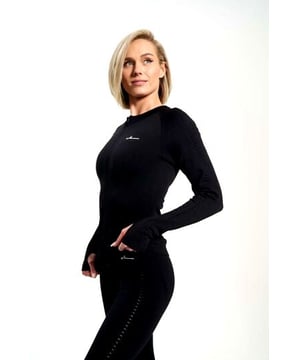 
<p><h2>Introductie</h2>
</p>
<p>
</p>
<p>FORZA Vest Energy is een must-have voor elke sportieve vrouw die op zoek is naar een aanvulling op haar workout-outfit. Deze gepatenteerde energie-vest is ontworpen met een aantal slimme technologieën die je lichaam optimaal ondersteunen tijdens elke training.
</p>
<p>
</p>
<p><h2>Voordelen</h2>
</p>
<p>
</p>
<p>De FORZA Vest Energy is ontworpen met een aantal slimme technologieën voor een optimale prestatie en ondersteuning. Het is gemaakt van ademend en lichtgewicht materiaal en heeft een aansluitende pasvorm die je lichaam optimaal ondersteunt. Daarnaast heeft het een verstelbare ritssluiting en een elastische band voor extra comfort.
</p>
<p>
</p>
<p><h2>Belangrijke kenmerken</h2>
</p>
<p><ul>
</p>
<p>  <li>Gepatenteerde energie-vest</li>
</p>
<p>  <li>Ademend en lichtgewicht materiaal</li>
</p>
<p>  <li>Aansluitende pasvorm</li>
</p>
<p>  <li>Verstelbare ritssluiting</li>
</p>
<p>  <li>Elastische band voor extra