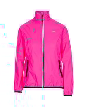 
Shell jas Raglan mouwen 2 zakken met rits Reflecterende prints Onopvallende rits CF onopvallende rits met reflecterende print Interne stormflap over de volledige lengte Stretchband bij manchetten en zoom Geventileerd rugstuk Jas kan worden opgeborgen in de zakje Waterdichte 5000 mm, ademende 5000 mvp, winddichte, getapete naden Buitenkant: 100% polyamide, PU-coating Borstomvang Trespass Dames (ca.): XS / 81 cm, S / 86 cm, M / 91,4 cm, L / 96,5 cm, XL / 101,5 cm , XXL / 106,5 cm.