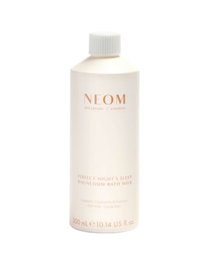 Neom Wellbeing London Scent to Sleep Magnesium Bath Milk for a Perfect Night's Sleep