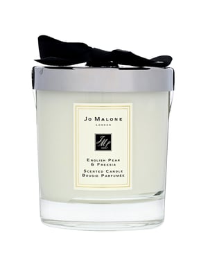 Jo Malone English Pear & Freesia Candle 200g - Luxurious Fragrance Experience