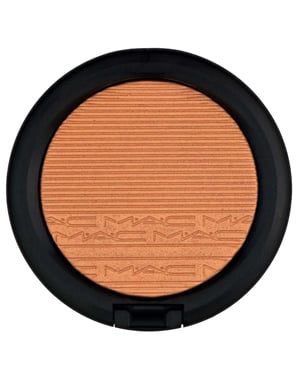 M.A.C Extra Dimension Skinfinish Highlighter - Glow With It