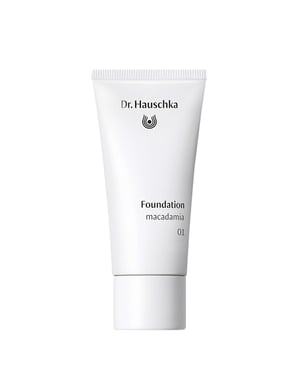 Dr. Hauschka natuurlijke foundation voor een vlekkeloze teint