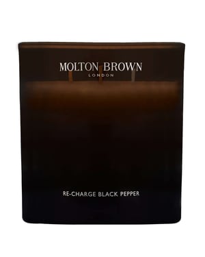 Molton Brown Re-Charge Black Pepper Geurkaars 600g - Luxe Huissfeer