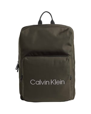 Calvin Klein Ck Must T Squared Campus Bp Rtw Ryggsäckar