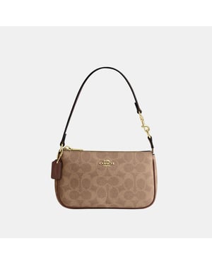 Nolita 19 in Signature Canvas