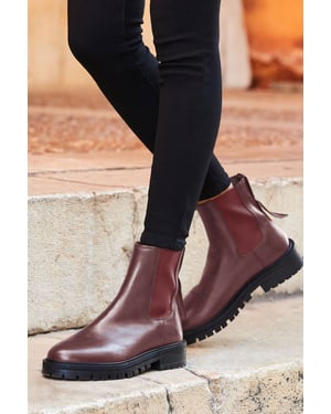 Burgundy Chunky Sole Leather Chelsea Boot