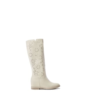 Ailee Beige Boots