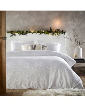 furn. Snowflake Tufted 100% Cotton Duvet Cover Set