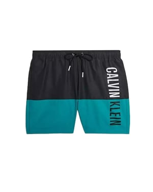 Calvin Klein herenbadpakken hanteren een dubbele standaard.