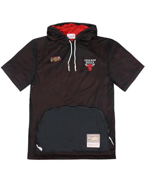Mitchell & Ness Chicago Bulls Heren T-shirt met capuchon