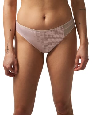 Nais Brief