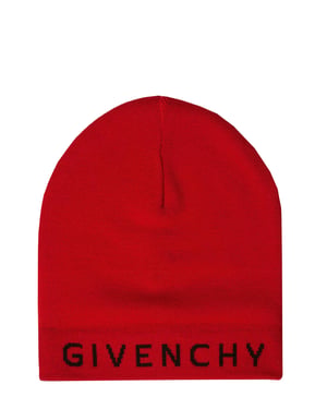 Hoed van Givenchy