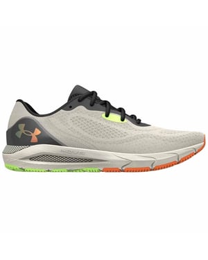 Under Armour HOVR Sonic 5 Heren Beige Hardlooptrainers