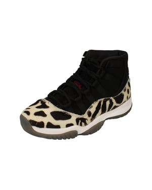 Nike Womens Jordan 11 Retro Black Trainers