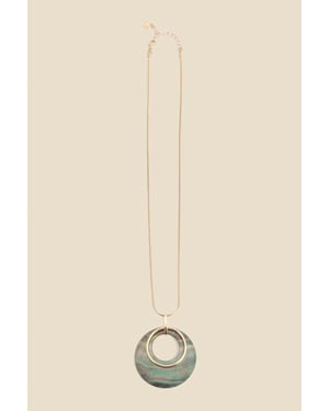 Gold Round Pendant Necklace
