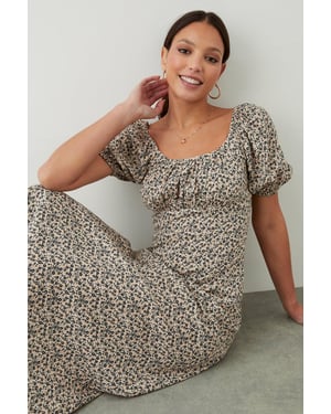 Ditsy Floral Ruched Scoop Neck Midi Dress