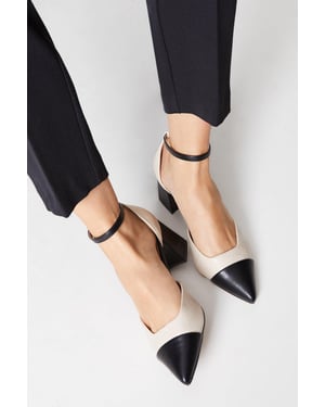 Wide Fit Dollis Pointed Two Part Toe Cap Courts