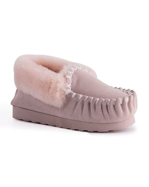 Aus Wooli "Waterloo" Australia Hand Stitched Women's Sheepskin Moccasin, Pale Pink