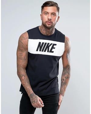Nike retro herenhemd met logo in zwart